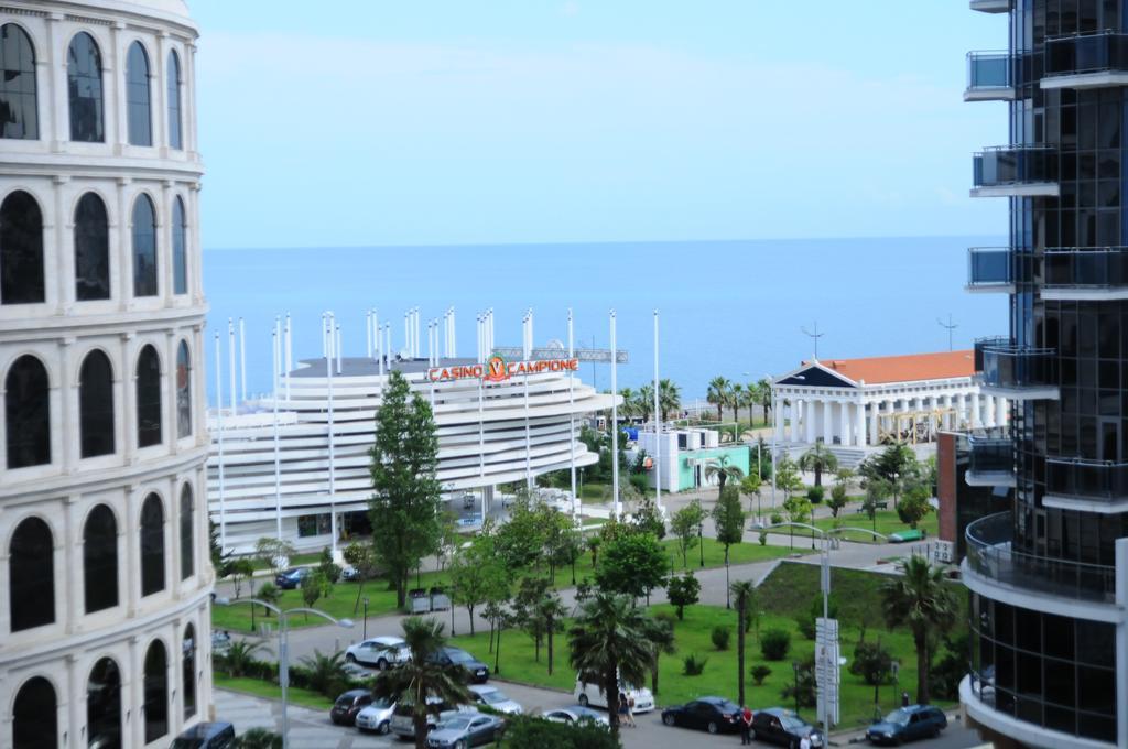 Apart Hotel Orbi Sea Towers Batumi Exterior foto